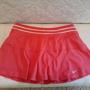 Nike Tennis Skirt Skort Pleated Size Medium